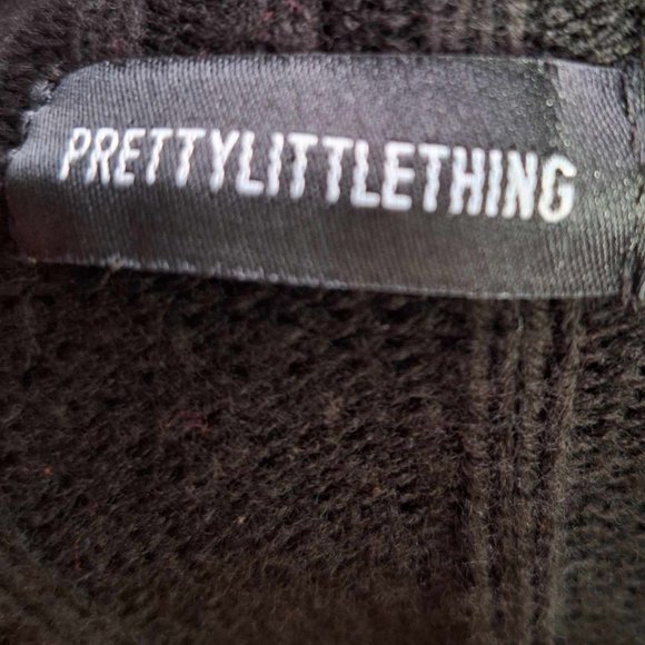 Pretty Little Thing Black Knit Ribbed V-Neck Long Sleeve Sweater Size Small - Picture 7 of 8